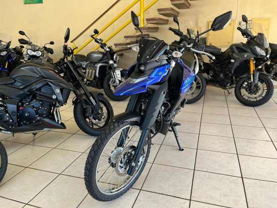 YAMAHA-XTZ 250 LANDER CONNECTED-2025