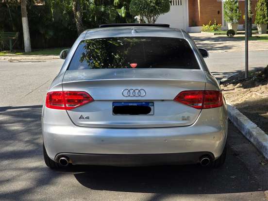 AUDI-A4-2008