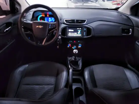 CHEVROLET-ONIX-2017