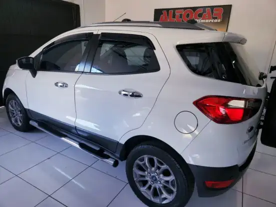 FORD-ECOSPORT-2013