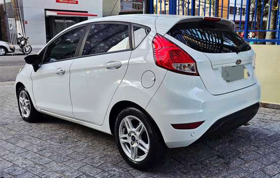 FORD-FIESTA-2018