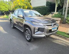 MITSUBISHI L200 TRITON 2.4 16V TURBO DIESEL SPORT OUTDOOR PLUS CD 4P 4X4 AUTOMÁTICO MITSUBISHI L200 TRITON 2.4 16V TURBO DIESEL SPORT OUTDOOR PLUS CD 4P 4X4 AUTOMÁTICO