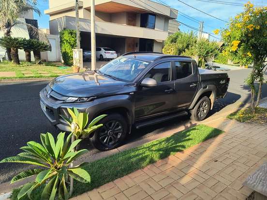 MITSUBISHI-L200 TRITON-2024