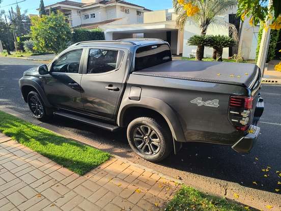 MITSUBISHI-L200 TRITON-2024