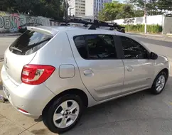 RENAULT SANDERO 1.6 DYNAMIQUE 8V FLEX 4P MANUAL RENAULT SANDERO 1.6 DYNAMIQUE 8V FLEX 4P MANUAL