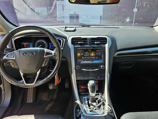 FORD-FUSION-2014