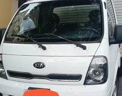 KIA BONGO 2.5 K-2500 4X2 CS TURBO DIESEL 2P MANUAL KIA BONGO 2.5 K-2500 4X2 CS TURBO DIESEL 2P MANUAL