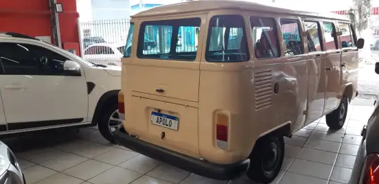 VOLKSWAGEN-KOMBI-1990