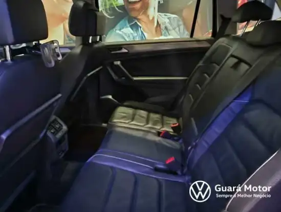 VOLKSWAGEN-TIGUAN-2019