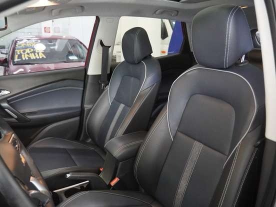CHEVROLET-TRACKER-2022