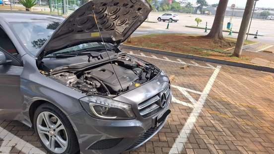MERCEDES-BENZ-A 200-2015