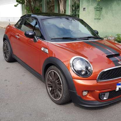MINI-COOPER-2011