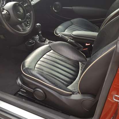MINI-COOPER-2011