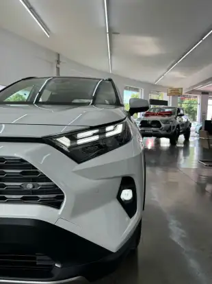 TOYOTA-RAV4-2025