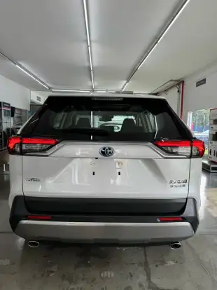 TOYOTA-RAV4-2025