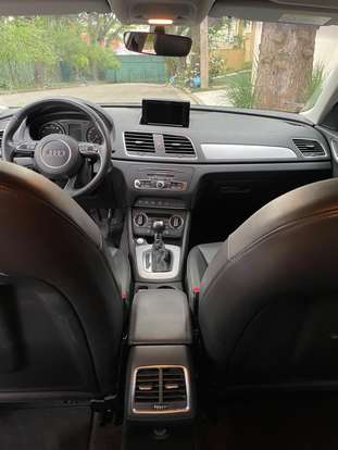 AUDI-Q3-2017