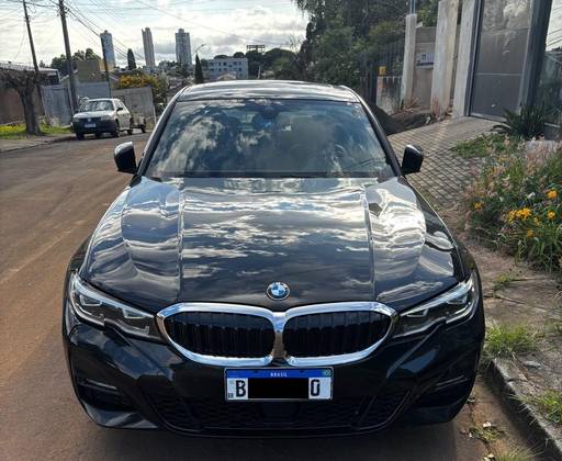 BMW 320i 2.0 16V TURBO GASOLINA M SPORT AUTOMÁTICO