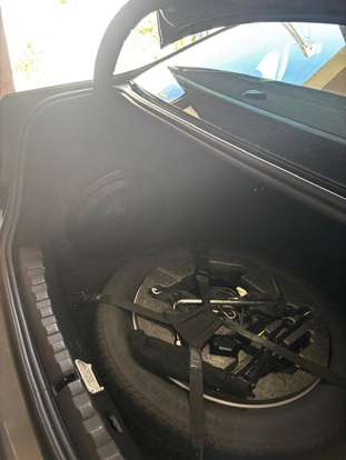 BMW-320i-2020