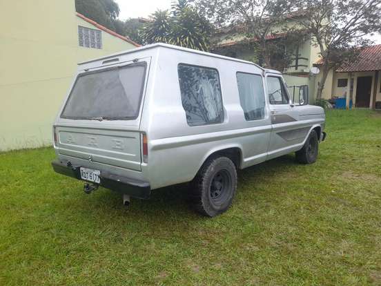 FORD-F-1000-1987