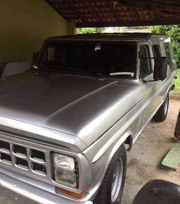 FORD-F-1000-1987