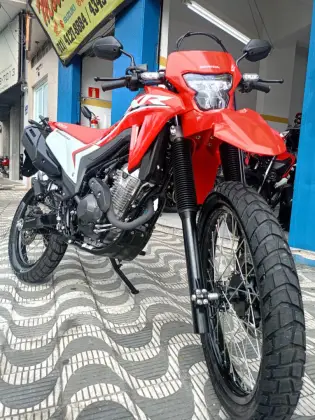 HONDA XR 300L TORNADO HONDA XR 300L TORNADO