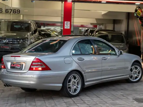 MERCEDES-BENZ-C 32K AMG-3.2 SEDAN V6 24V GASOLINA 4P AUTOMÁTICO MERCEDES-BENZ-C 32K AMG-2001