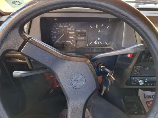 VOLKSWAGEN-SAVEIRO-1995
