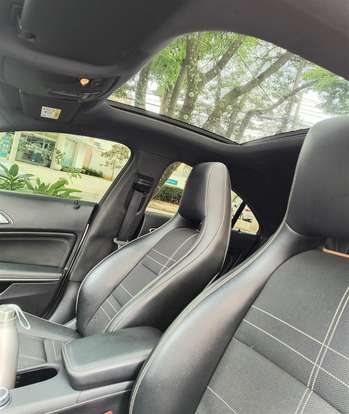 MERCEDES-BENZ-CLA 200-2014