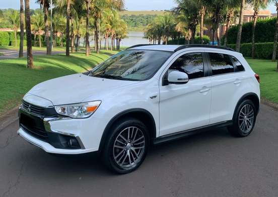 MITSUBISHI-ASX-2.0 AWD 16V FLEX 4P AUTOMÁTICO MITSUBISHI-ASX-2017