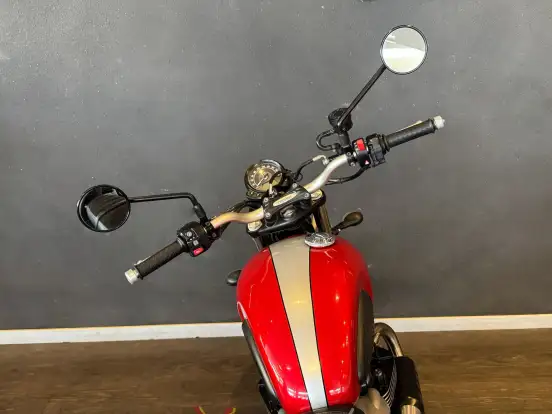 TRIUMPH-STREET SCRAMBLER TRIUMPH-STREET SCRAMBLER-2017