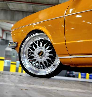 VOLKSWAGEN-PASSAT-1975