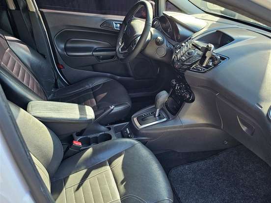 FORD-FIESTA-1.0 ECOBOOST TITANIUM PLUS HATCH 12V GASOLINA 4P POWERSHIFT FORD-FIESTA-2016