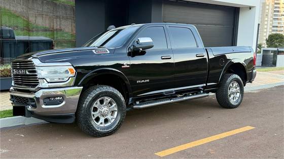 RAM 2500 6.7 I6 TURBO DIESEL LARAMIE CD 4X4 AUTOMÁTICO
