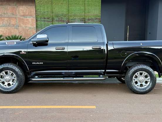 RAM-2500-6.7 I6 TURBO DIESEL LARAMIE CD 4X4 AUTOMÁTICO RAM-2500-2022