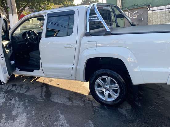 VOLKSWAGEN-AMAROK-2.0 TRENDLINE 4X4 CD 16V TURBO INTERCOOLER DIESEL 4P MANUAL VOLKSWAGEN-AMAROK-2015