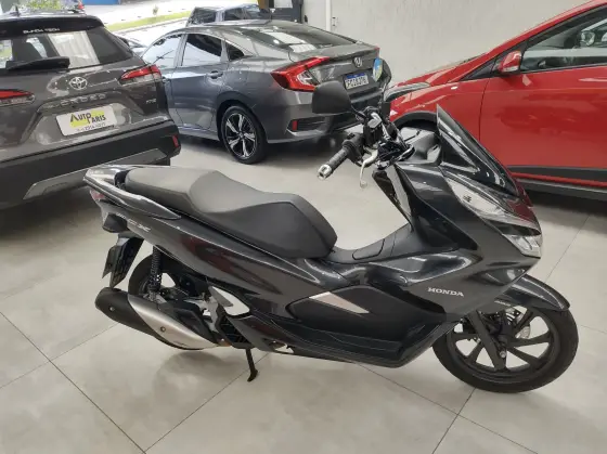 HONDA PCX DLX 