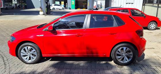 VOLKSWAGEN POLO 1.0 200 TSI COMFORTLINE AUTOMÁTICO