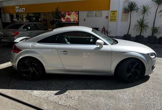 AUDI-TT-2009