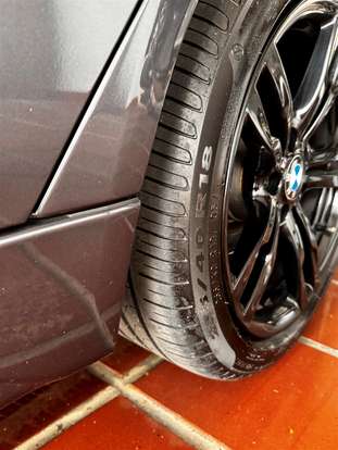 BMW-320i-2016