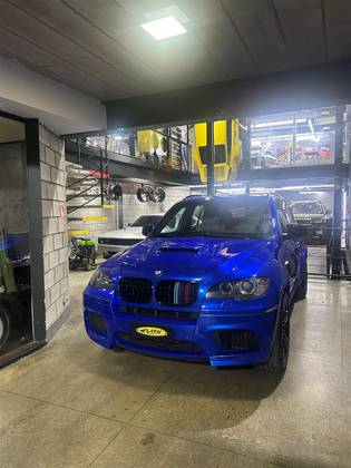 BMW X5 4.4 M V8 32V BI-TURBO GASOLINA 4P AUTOMATICO