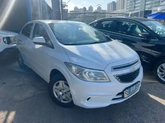 CHEVROLET ONIX 1.0 MPFI LS 8V FLEX 4P MANUAL