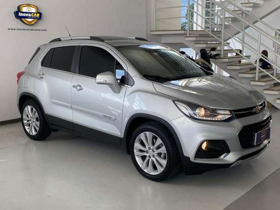 CHEVROLET-TRACKER-2018