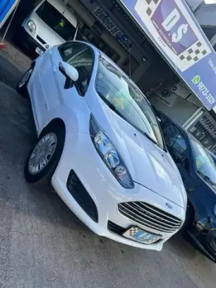 FORD FIESTA 1.6 SEL HATCH 16V FLEX 4P MANUAL FORD FIESTA 1.6 SEL HATCH 16V FLEX 4P MANUAL