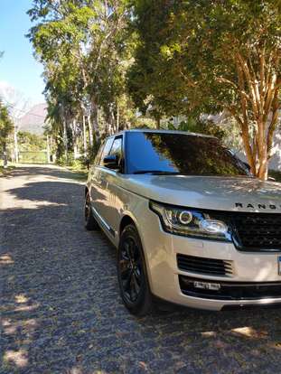 LAND ROVER-RANGE ROVER VOGUE-4.4 AUTOBIOGRAPHY SDV8 4X4 TURBO DIESEL 4P AUTOMÁTICO LAND ROVER-RANGE ROVER VOGUE-2012