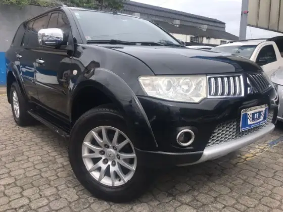 MITSUBISHI PAJERO DAKAR 3.2 4X4 16V TURBO INTERCOOLER DIESEL 4P MANUAL MITSUBISHI PAJERO DAKAR 3.2 4X4 16V TURBO INTERCOOLER DIESEL 4P MANUAL