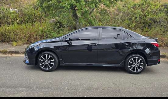 TOYOTA-COROLLA-2017