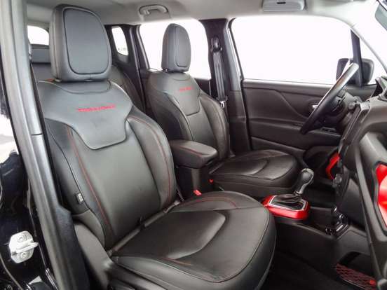 JEEP-RENEGADE-2019