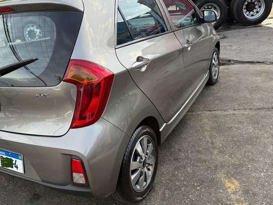 KIA-PICANTO-1.0 EX 12V FLEX 4P AUTOMÁTICO KIA-PICANTO-2015