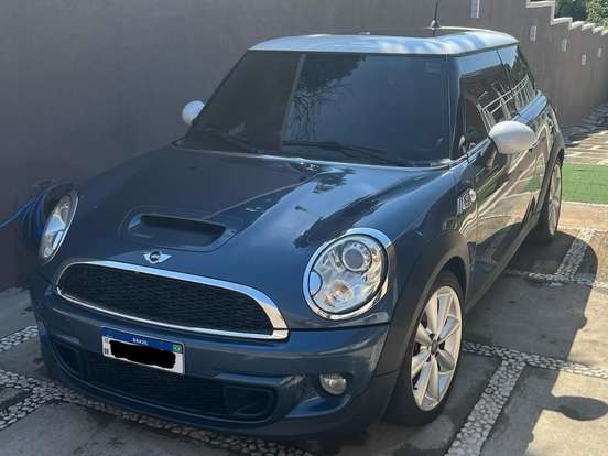 MINI-COOPER-2010