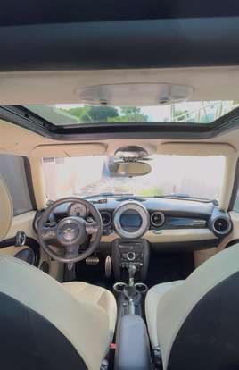 MINI-COOPER-2010